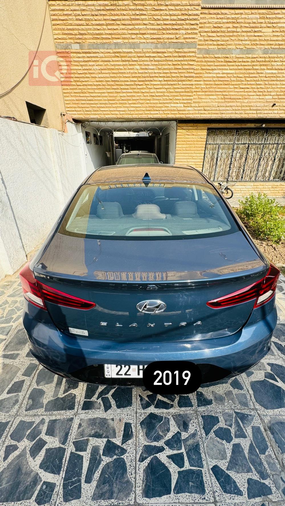 هیوندای ئەلەنترا